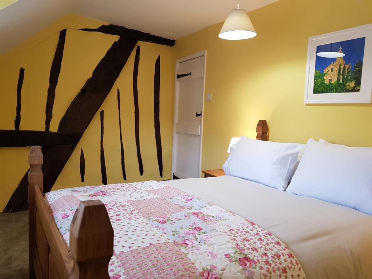 Cruck Cottage Pickering Luaran gambar