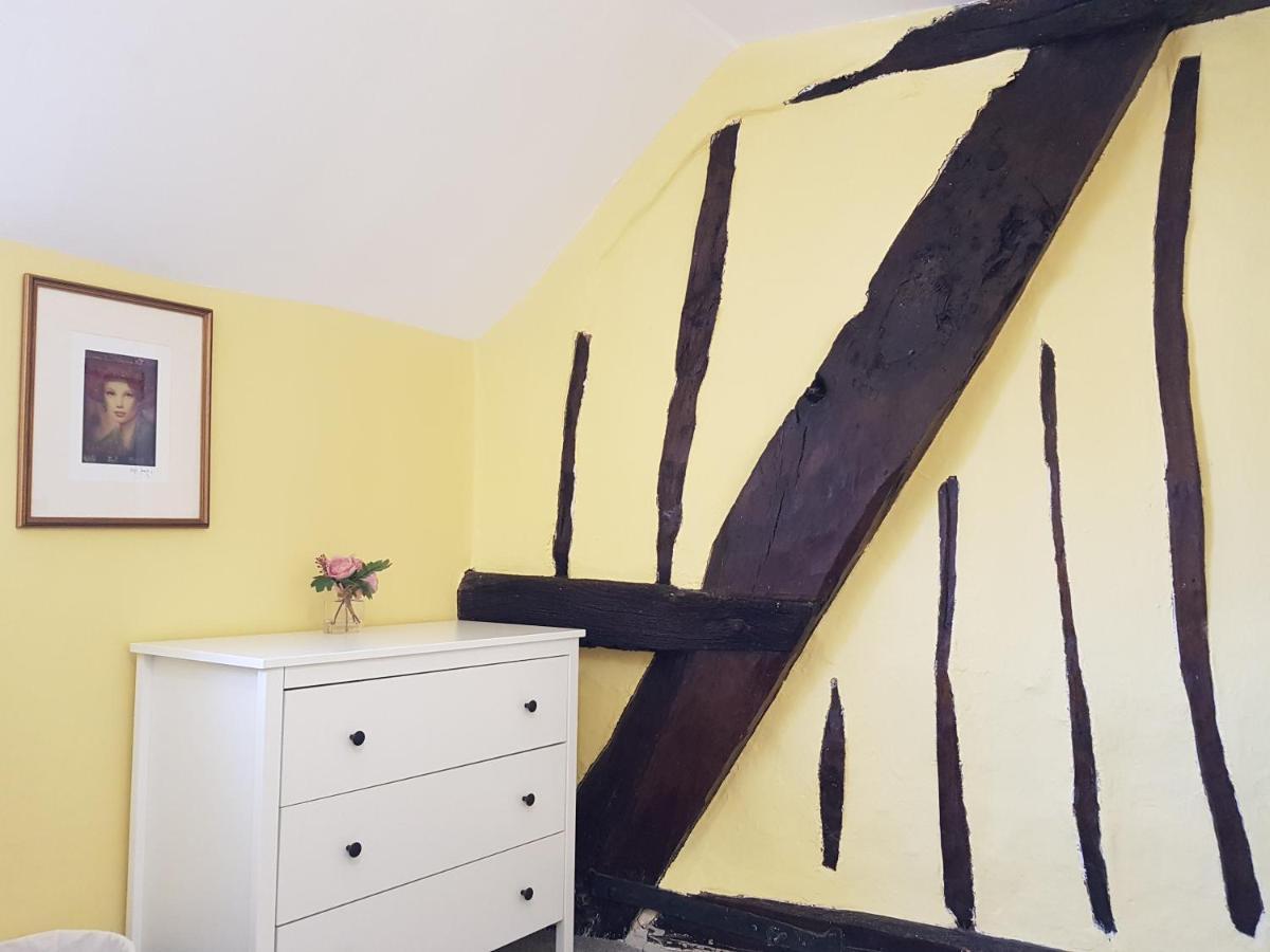 Cruck Cottage Pickering Luaran gambar